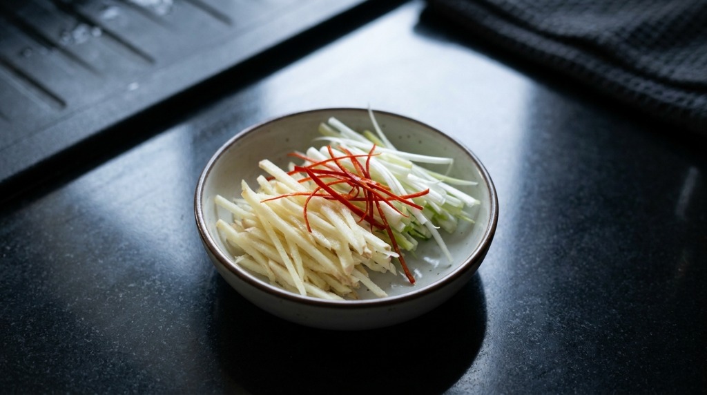 Step 4: Arrange the Aromatic Garnish